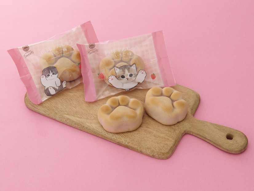 「肉球まんじゅう　いちご味」（155円）