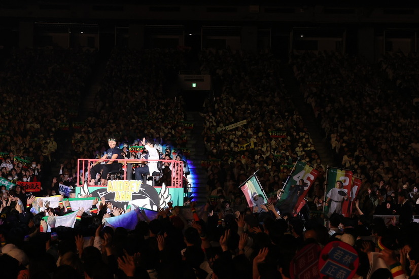 『オードリーのオールナイトニッポン in 東京ドーム』に16万人が熱狂！星野源がサプライズ登場