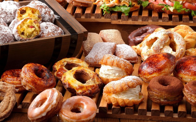 JACK IN THE DONUTS