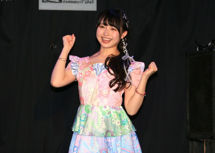 其原有沙【撮影：小宮山あきの】