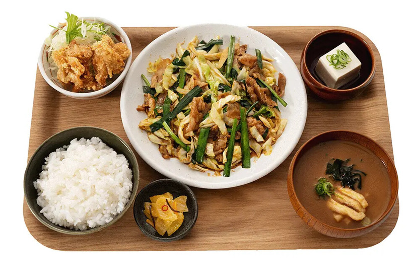 ニラ豚定食唐揚げ2個付き