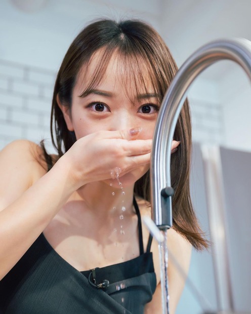 青科まき（写真は青科まきの公式インスタグラムより）※所属事務所より掲載許諾をいただいています