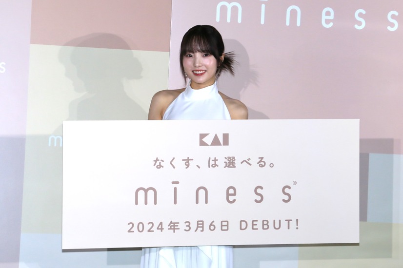 本田真凜【撮影：小宮山あきの】