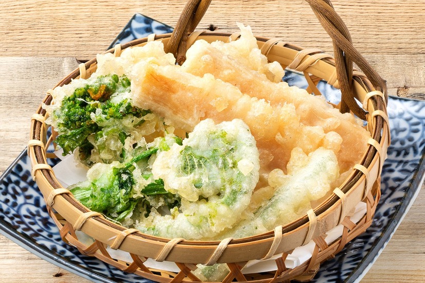 山菜天布羅盛り
