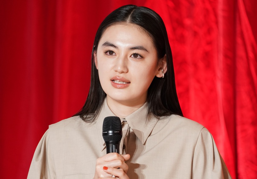 八木莉可子【写真：竹内みちまろ】