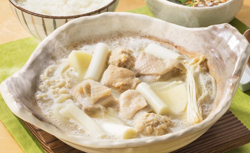 塩麴白湯スープのタッカンマリ風土鍋