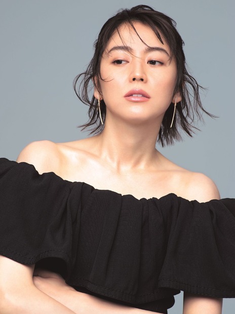 長澤まさみ、『美的GRAND』でナチュラル美肌披露　「美容観」も語る