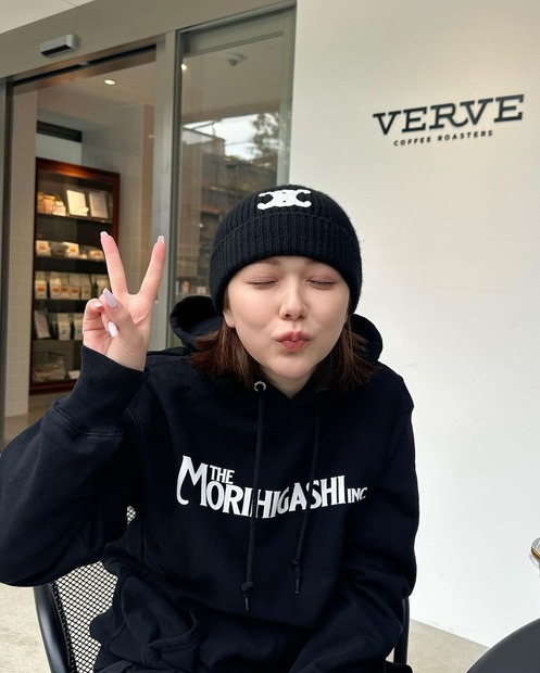 村重杏奈（写真は村重杏奈の公式インスタグラムより）※所属事務所より掲載許諾をいただいています