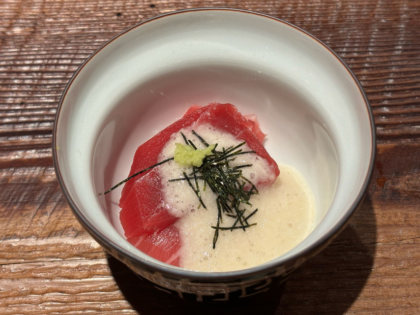 やま幸マグロの山かけ