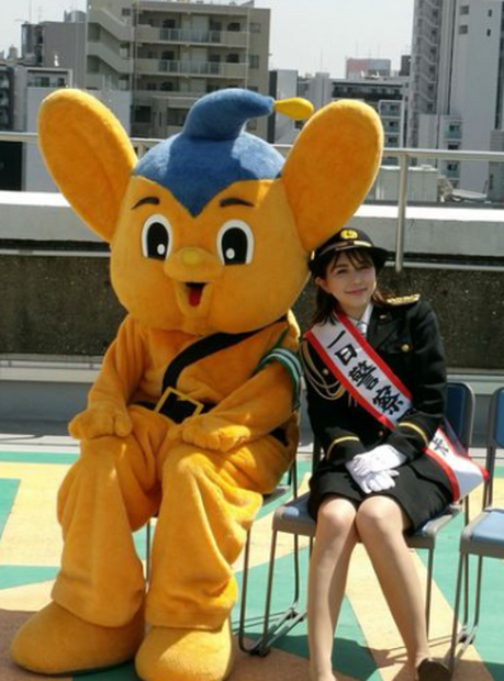 村重杏奈（写真は村重杏奈の公式インスタグラムより）※所属事務所より掲載許諾をいただいています