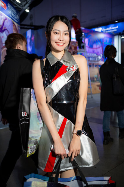 「コーエーテクモゲームス」