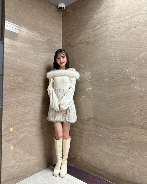 新澤菜央（写真は新澤菜央の公式インスタグラムより）※所属事務所より掲載許諾をいただいています