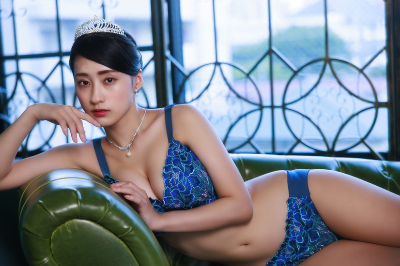 “令和最強のメリハリボディ”澄田綾乃、花魁や男装スパイに変身！