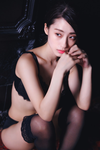 “令和最強のメリハリボディ”澄田綾乃、花魁や男装スパイに変身！