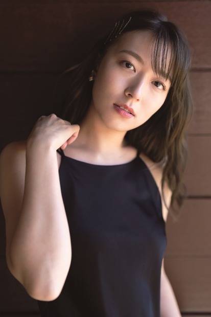 阿部華也子2nd写真集『華』　(C)唐木貴央 / 小学館