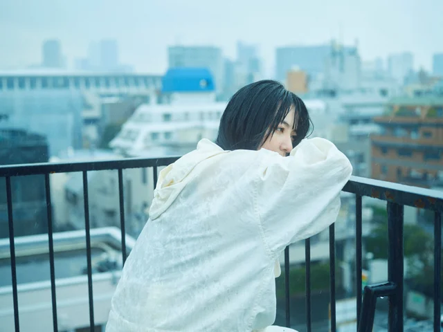 “ミスマガジン2022”麻倉瑞季、写真展プロジェクトを発表！
