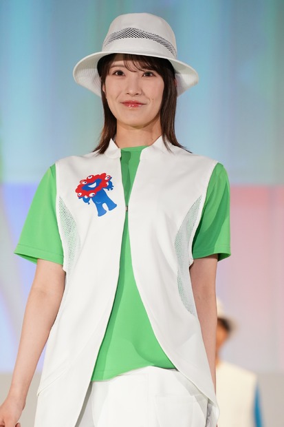 小嶋花梨【写真：竹内みちまろ】