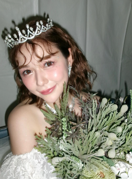 村重杏奈（写真は村重杏奈の公式インスタグラムより）※所属事務所より掲載許諾をいただいています