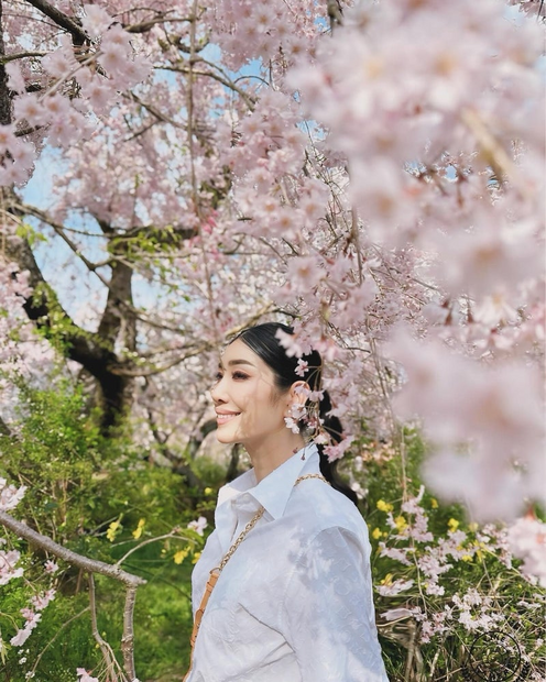 アンミカ、夫と京都でお花見デート！映画監督・蜷川実花との偶然の出会いも