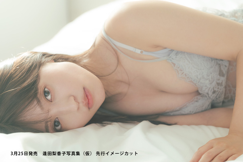 話題の女性声優が大胆カットにも挑戦！注目グラビア＆写真集紹介