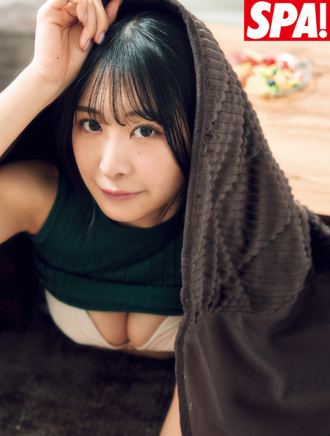 真島なおみ