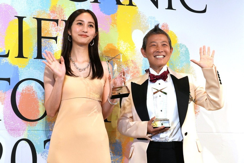 堀田茜、高尾美穂氏【撮影：小宮山あきの】