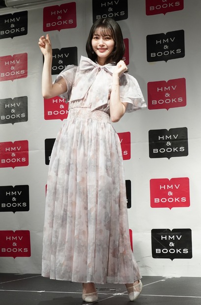 市川美織【写真：竹内みちまろ】