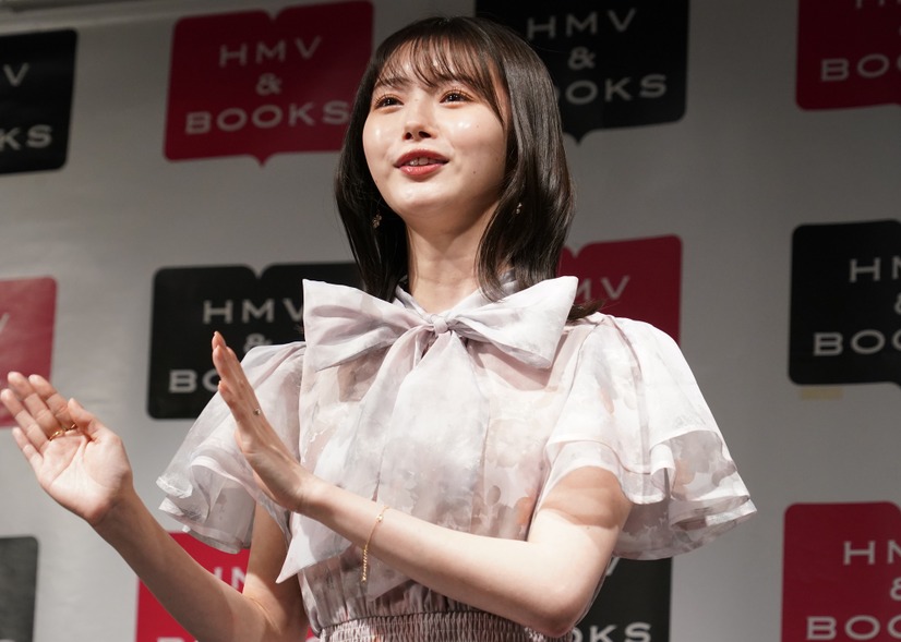 市川美織【写真：竹内みちまろ】