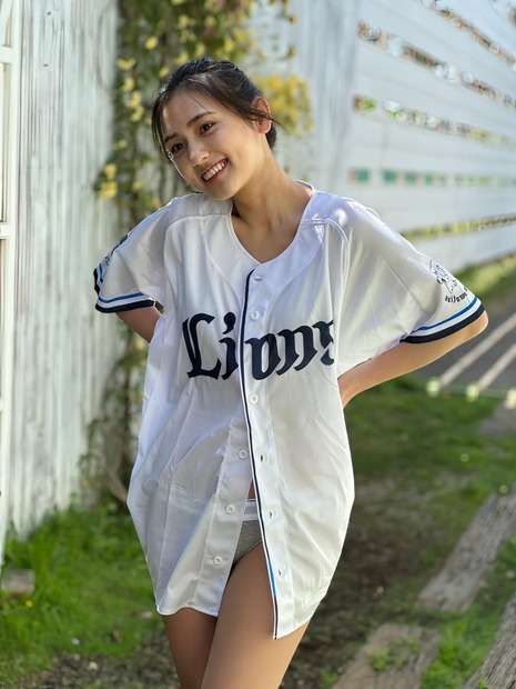 天野レナ（写真は天野レナの公式Xから）※所属事務所に掲載許諾をもらってます