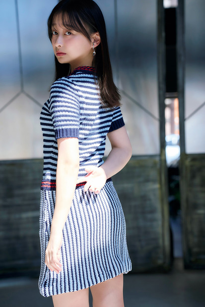 影山優佳（C）光文社／週刊FLASH 写真（C）中村和孝
