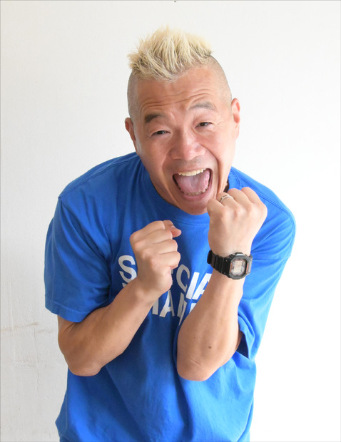 浅井企画所属・キャイ～ンとずんがエッセイ本出版　今日までの軌跡を語る