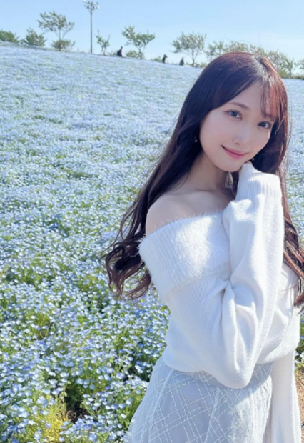 原かれん（写真は原かれん の公式から）※所属事務所に掲載許諾をもらってます