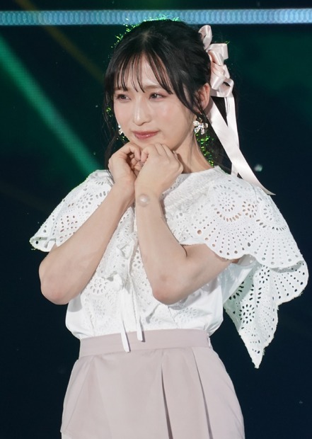 小栗有以【写真：竹内みちまろ】