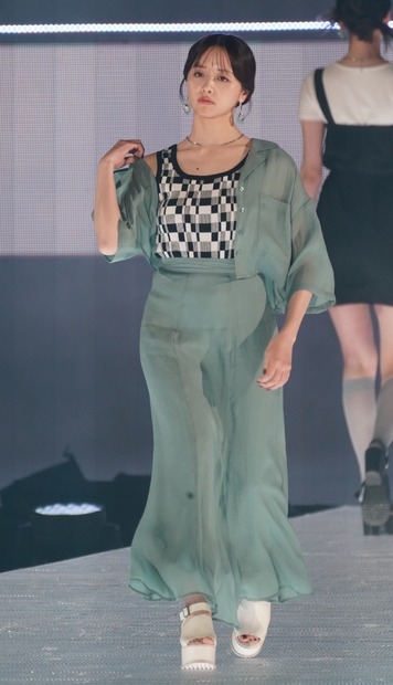 森香澄【写真：竹内みちまろ】