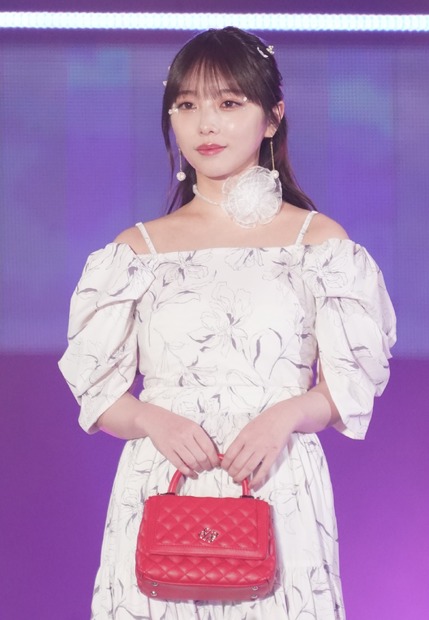 与田祐希【写真：竹内みちまろ】