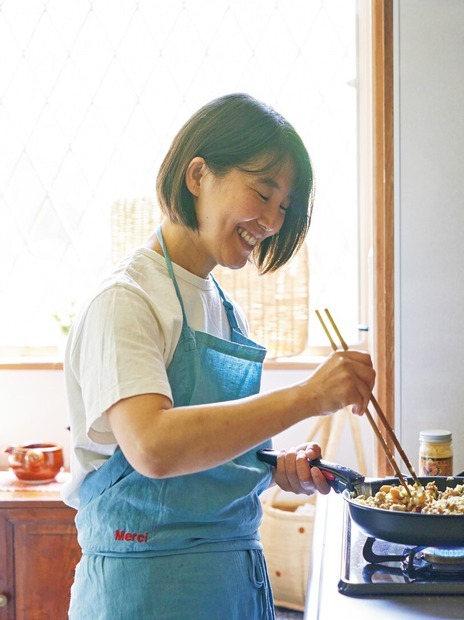 伝説の家政婦・タサン志麻のレシピ本が発行11万部突破！