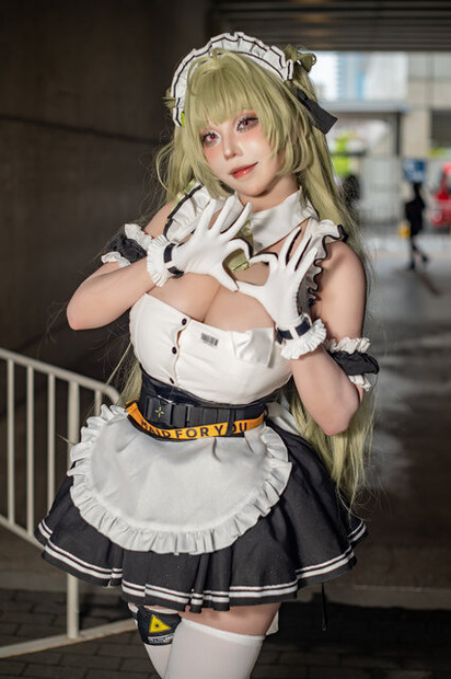 ソーダ『勝利の女神:NIKKE』／tako（X：@Takomayuyi）、撮影：乃木章（X：@Osefly）