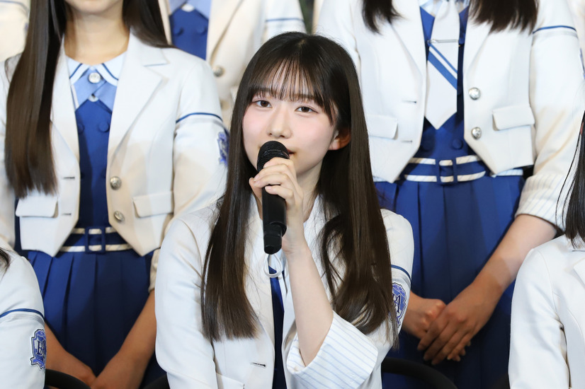 舞台への思いを語る早﨑すずき