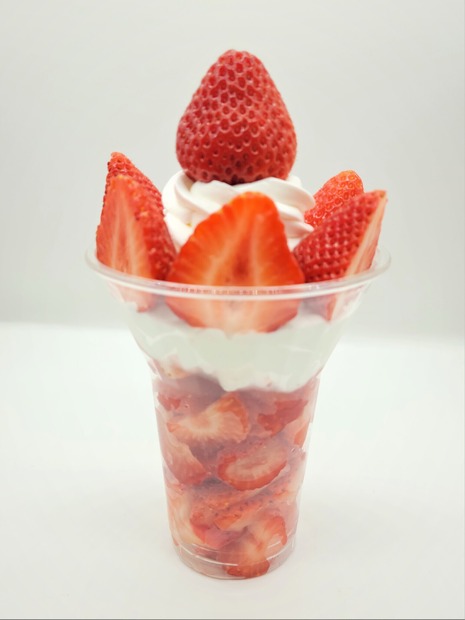 原いちご農園「博多あまおうパフェ」イートイン 1,201円（1杯）