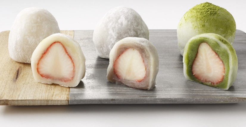 いちご大福（白あん、黒あん、抹茶） （各1個） 各600円