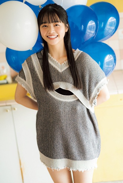 「blt graph.vol.102」に江籠裕奈、僕青・秋田莉杏、都丸紗也華が登場　ポストカード公開