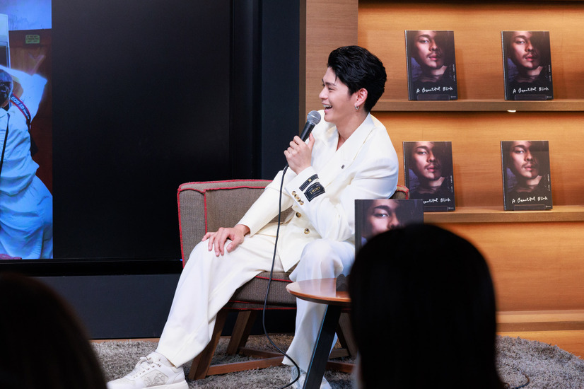 眞栄田郷敦、写真集発売記念イベント開催　カメラマンの二階堂ふみも登場