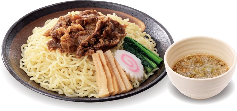 背脂牛肉つけめん