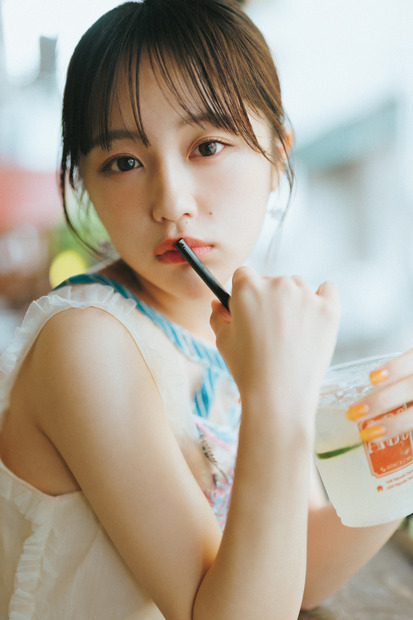 なえなの（C）KADOKAWA 写真（C）前 康輔