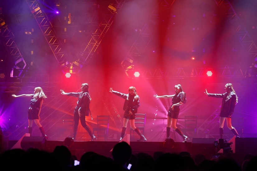 乃木坂46「35thSG アンダーライブ」より（撮影者：鈴木健太（KENTA Inc.））