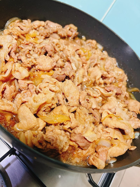 渡辺美奈代、大量の“豚丼の具” に反響「スッゴイ量」