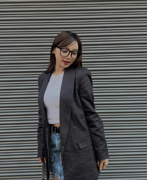 吉田羽花（写真は吉田羽花の公式インスタグラムから）※所属事務所に掲載許諾をもらってます