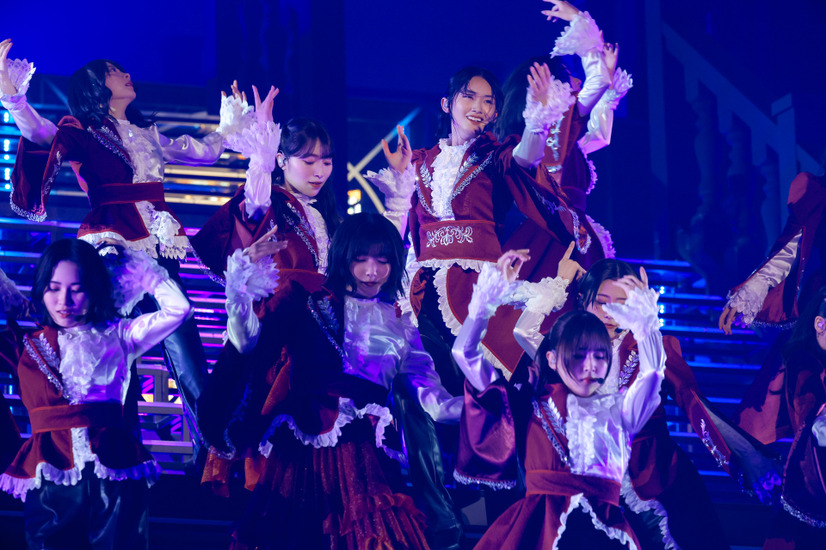 「4th ARENA TOUR 2024 新・櫻前線 -Go on back?- IN 東京ドーム」ライブ写真（撮影：上山陽介）