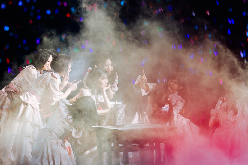 「4th ARENA TOUR 2024 新・櫻前線 -Go on back?- IN 東京ドーム」ライブ写真（撮影：上山陽介）