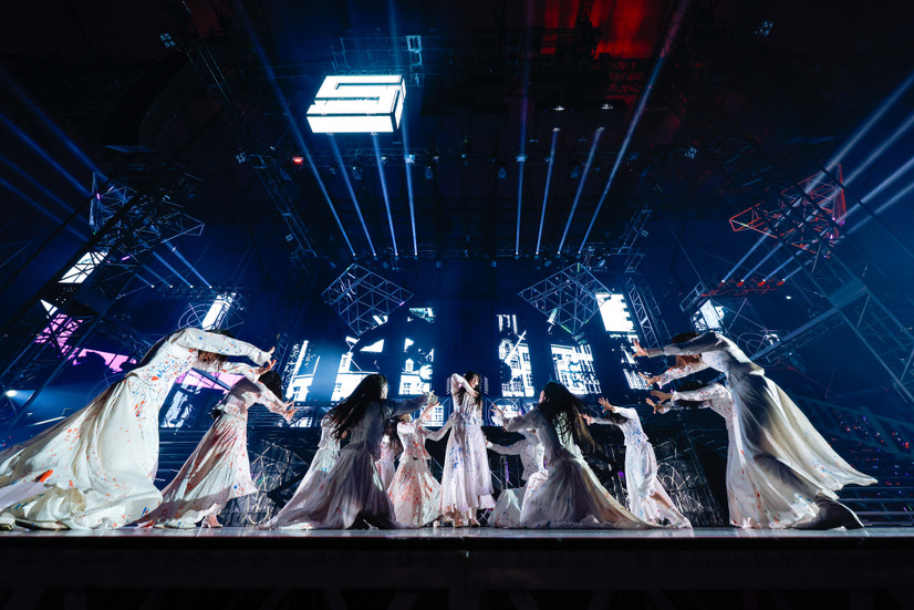 「4th ARENA TOUR 2024 新・櫻前線 -Go on back?- IN 東京ドーム」ライブ写真（撮影：上山陽介）
